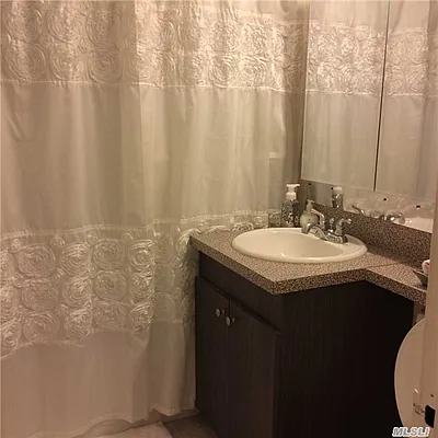 Sold by Prime Realty | media 12