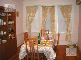 369 Tappan St APT 10, Brookline, MA 02445