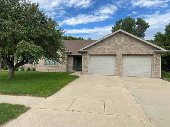 1411 Andrews Dr, Norfolk, NE 68701