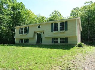 215 Brann Rd, Vassalboro, ME 04989