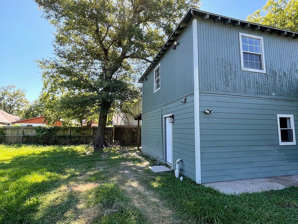 1st image of 8704 Lanewood Dr #A