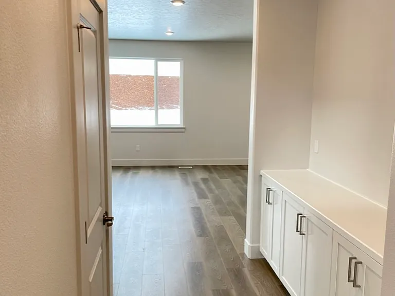 190 E Caldera St — Photo 10
