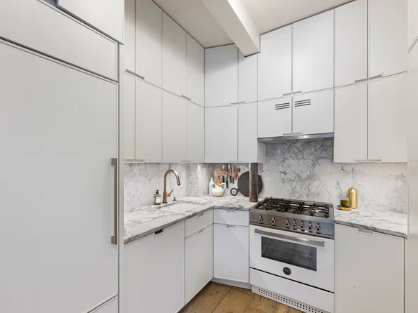 49 King Street image 5 of 12