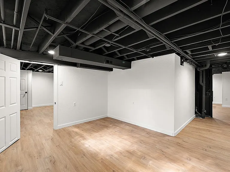 11489 Anna Lisa Dr — Photo 40