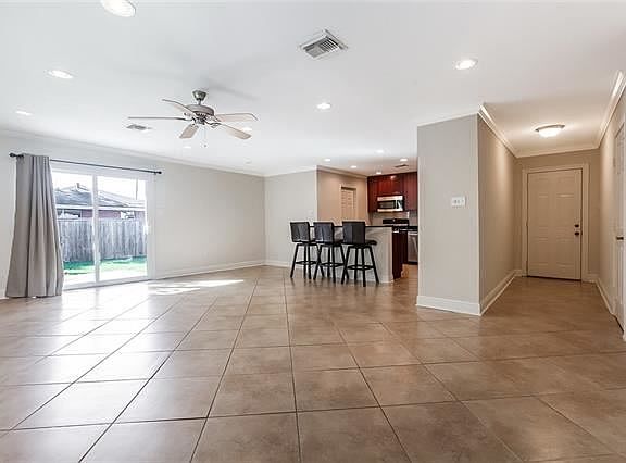 4th image of 3112 Belmont Pl