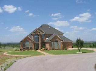 18014 SW Lee Blvd, Cache, OK 73527
