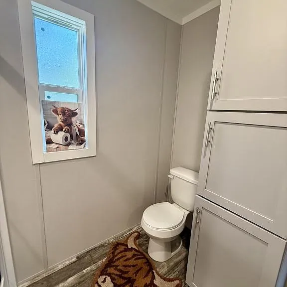 1808 Sheila Dr — Photo 37