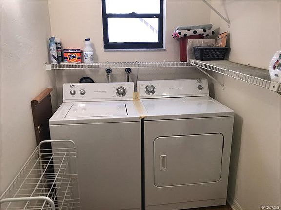 4th image of 333 E Hartford St APT 3A