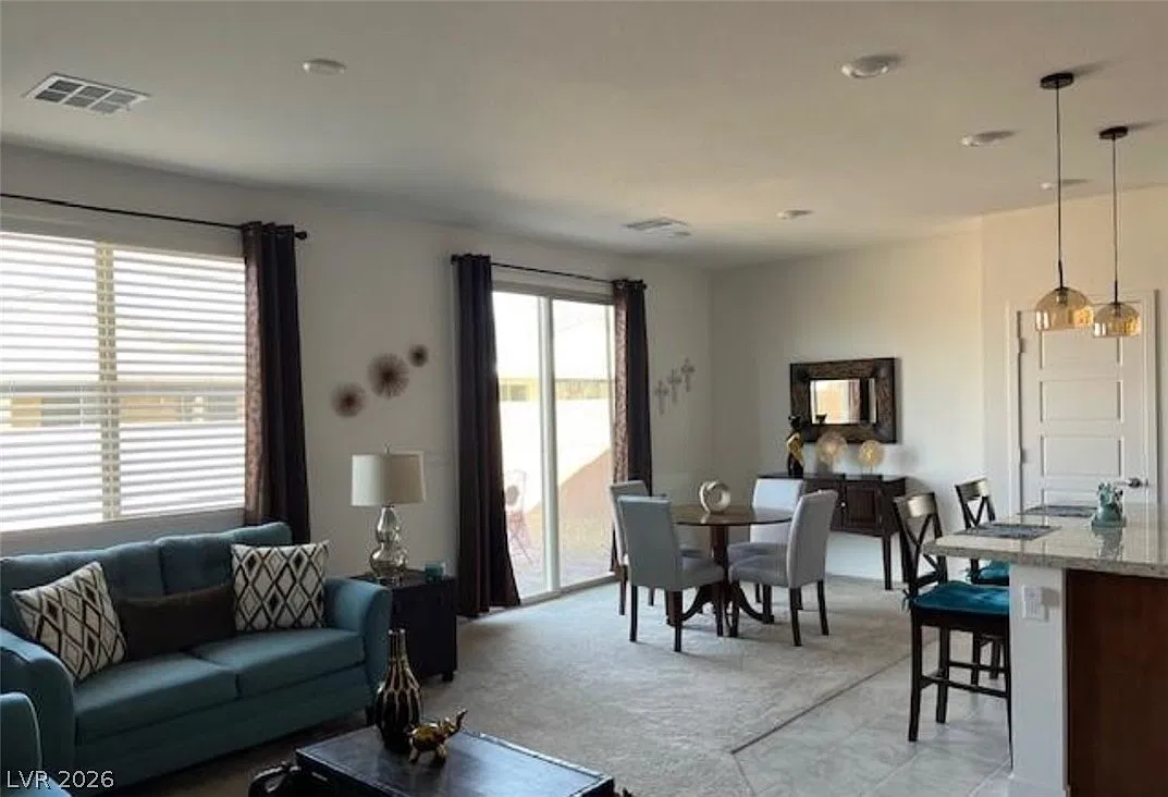 2 bed, 2.0 bath, 1511 sqft, $1,775 — Photo 4