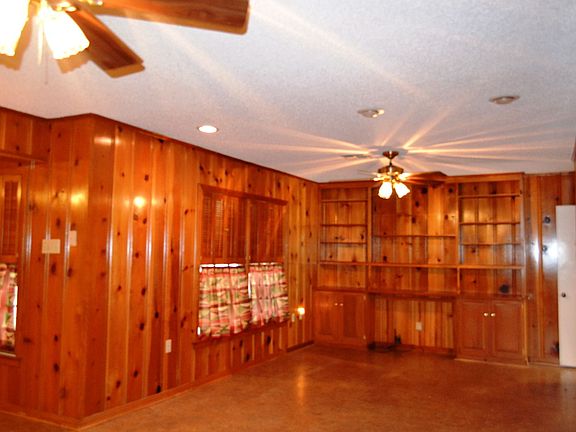 4th image of 2731 Braemar Dr