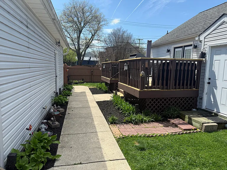 119 Cloverhill Rd — Photo 10