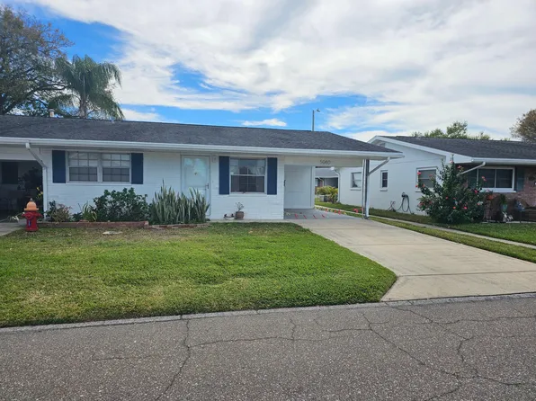 5080 Park Lake Dr, Pinellas Park, FL 33782