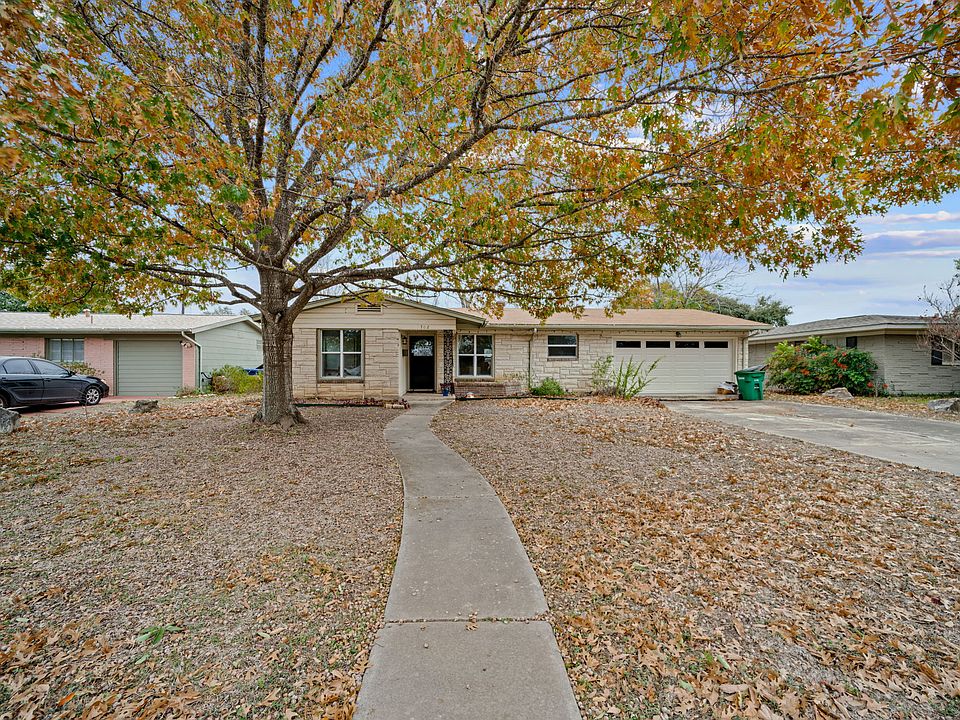 1st image of 702 Robinhood Pl