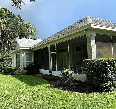 5th image of 285 Waters Edge Dr S