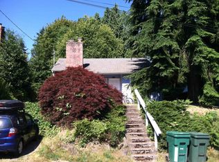 9015 20th Ave NE, Seattle, WA 98115