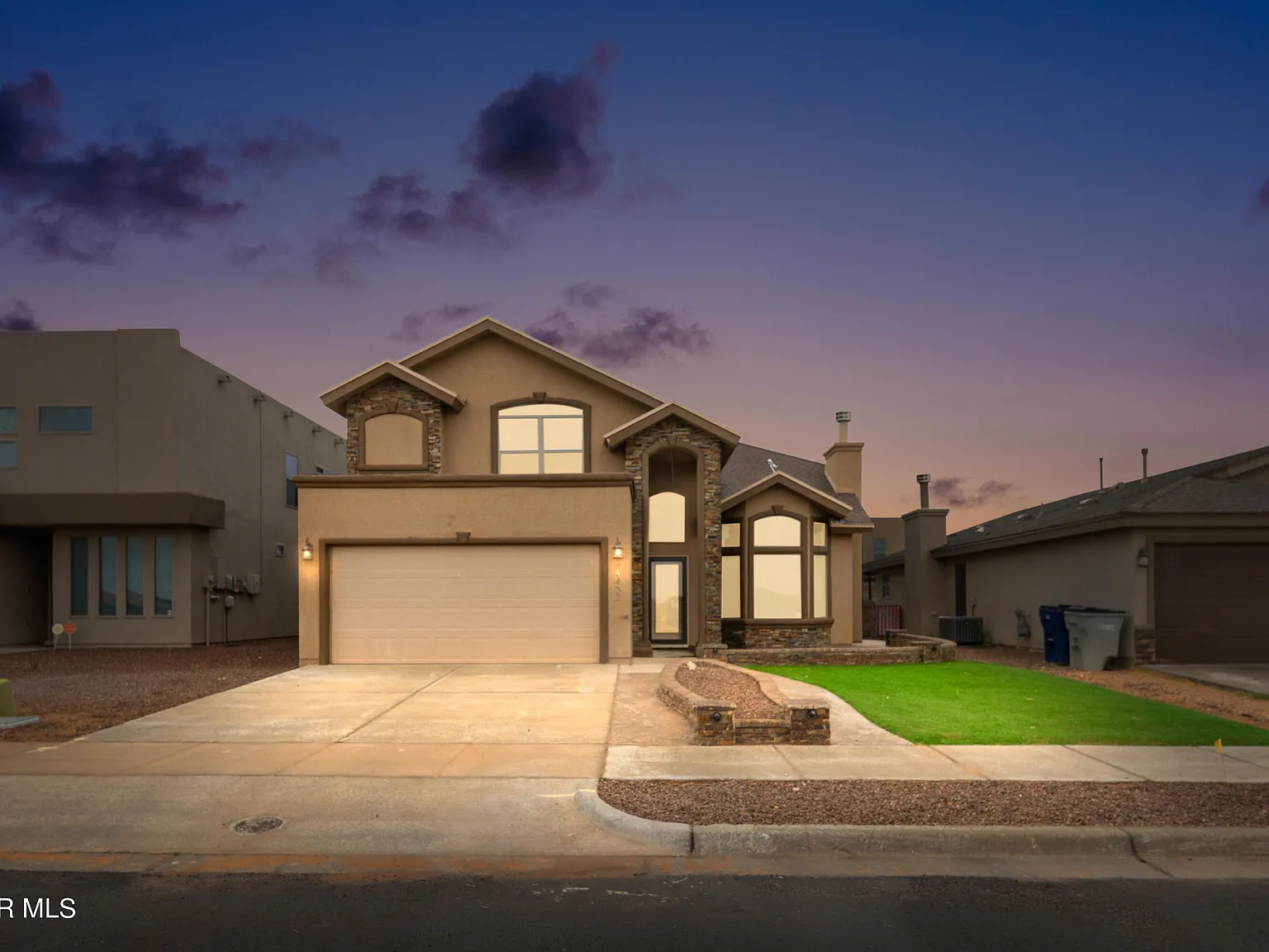 4 bed, 3.0 bath, 2134 sqft, $2,200 — Photo 1