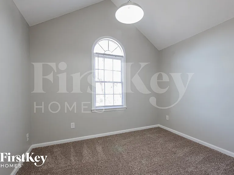 7515 Caribou Ct — Photo 13