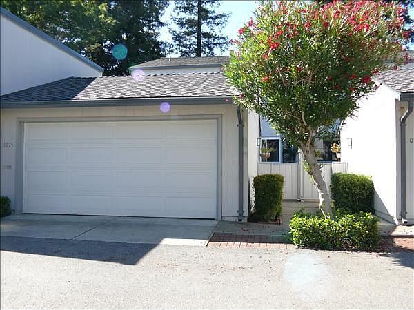 1st image of 1075 Whitebick Dr