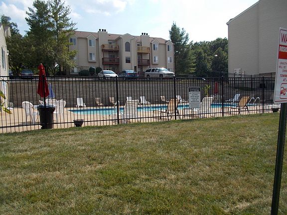 5th image of 17050 Sandalwood Creek Dr APT C