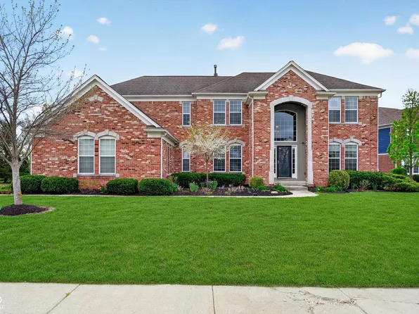 9375 Cobblestone Ct, Zionsville, IN 46077