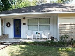 2nd image of 5202 Sue Marie Ln