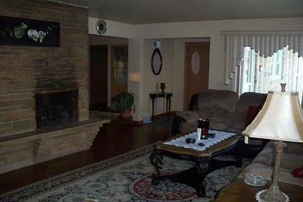 2nd image of 500 11th Ave