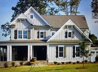 20 Field Cir, Wrentham, MA 02093