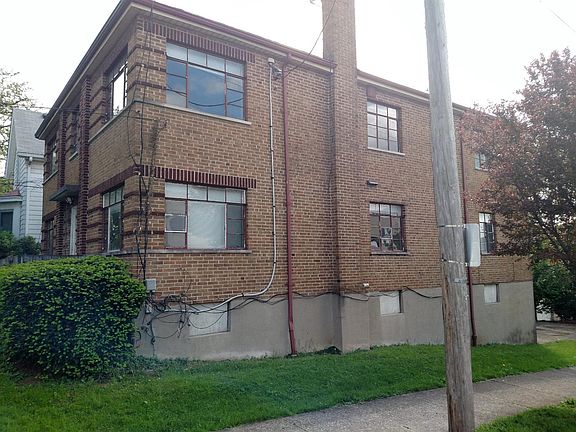 2nd image of 1057 Academy Ave