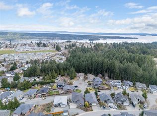 916 Hanington Rd, Ladysmith, BC V9G 0A4