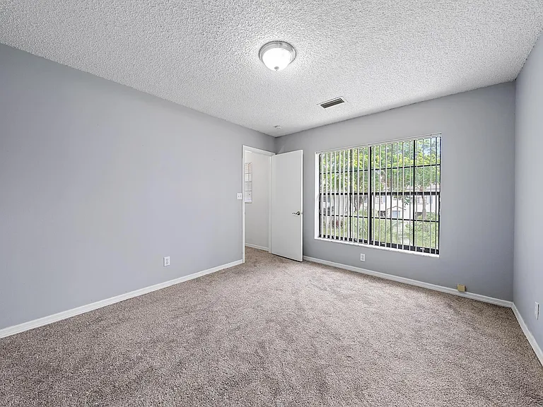 352 Prestwick Cir #1 — Photo 7