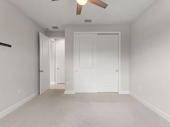 5th image of 1125 Victoria Hills Dr S