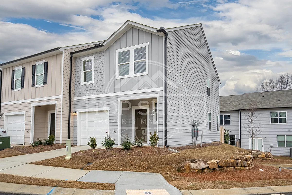 Building Photo - 2010 Ayla Dr #1
