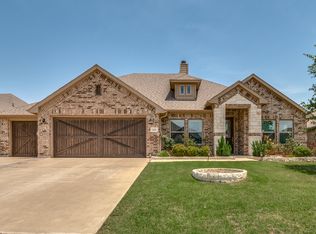 426 Summer Grove Dr, Midlothian, TX 76065