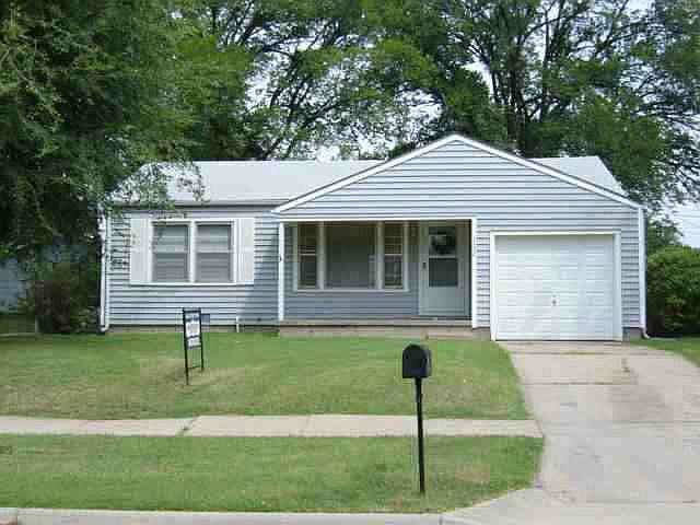 1st image of 1732 Webb Ave