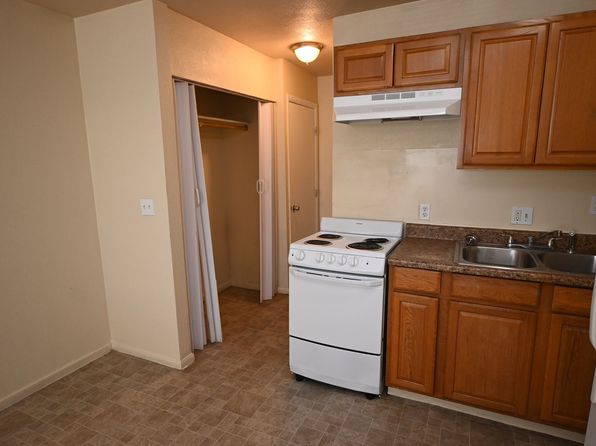 3021 E Carey Ave APT 1