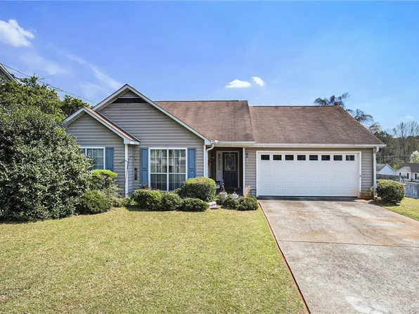 6206 Pembroke Dr, Rex, GA 30273