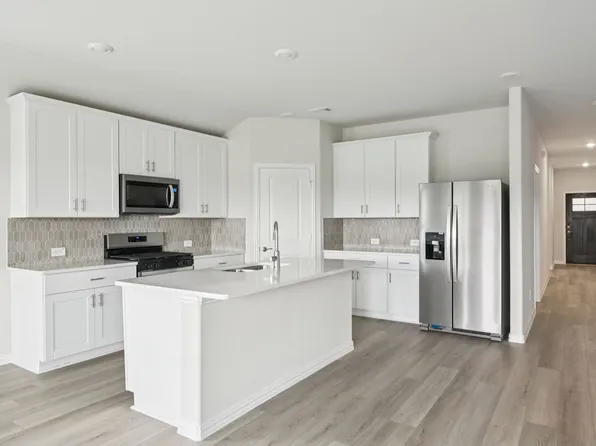 1366 Los Olmos Ln, Crandall, TX 75114