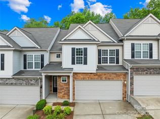4848 Fonthill Ln, Charlotte, NC 28210
