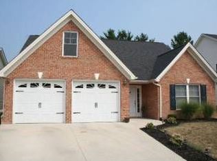 5712 Glen Haven Dr, Roanoke, VA 24019