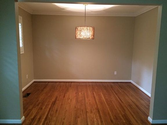 4th image of 3240 Starlake Dr