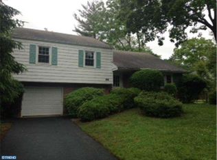 96 Bartholomew Rd, Berwyn, PA 19312