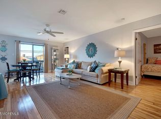 2101 Grand Central Ave APT 3, Lavallette, NJ 08735