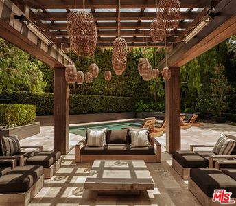 14047 Aubrey Rd, Beverly Hills, CA, 90210