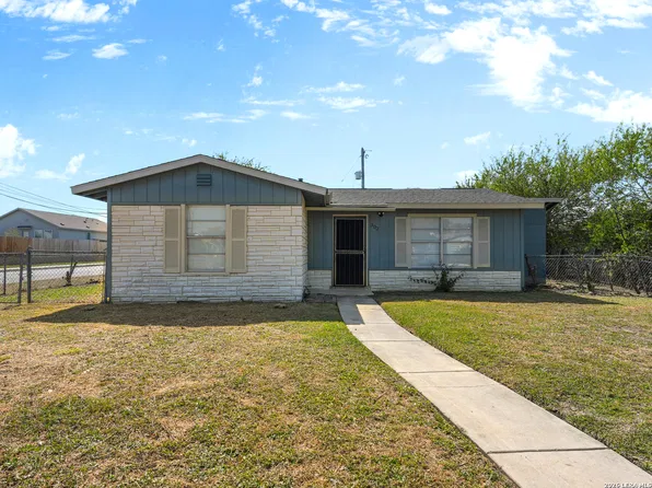 302 Zabra, San Antonio, TX 78227