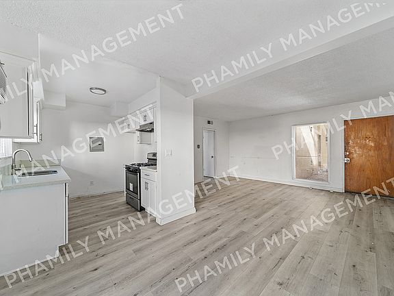 2nd image of 451 Anderwood Ct APT F