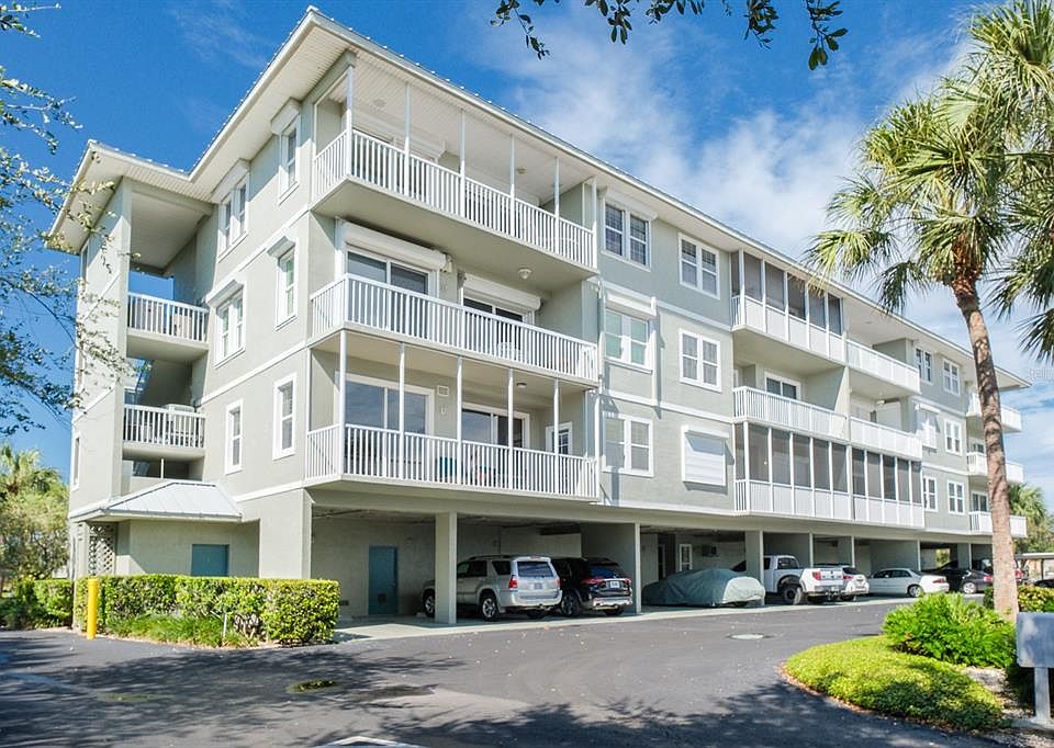 1st image of 5 Island Park Pl APT 208