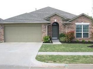 2409 Arbor Dr, Norman, OK 73071