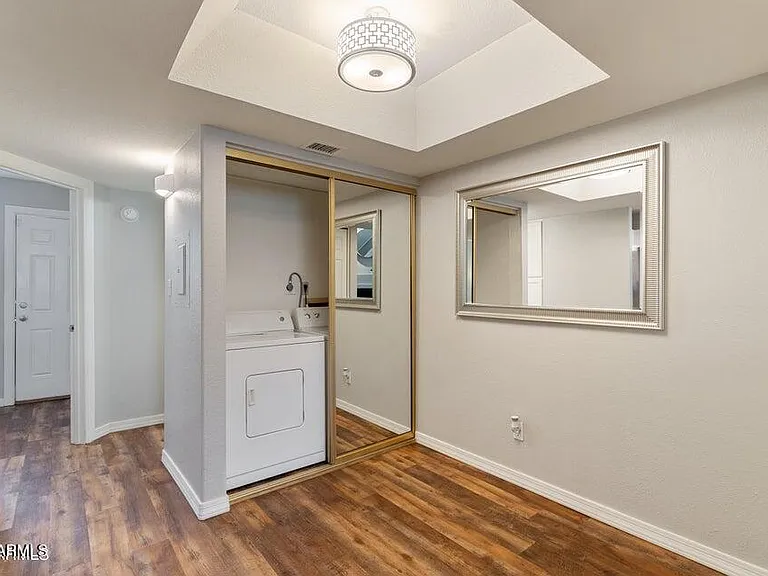 1025 E Highland Ave #24 — Photo 5