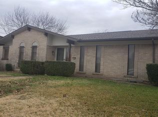1302 Berkeley Dr, Richardson, TX 75081