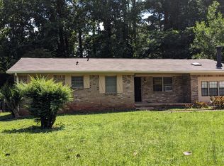 2741 Williamsburg Dr, Decatur, GA 30034